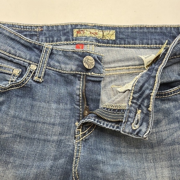 BKE Denim Kate Capri Stretch Mid Rise Size 27 - Picture 16 of 16